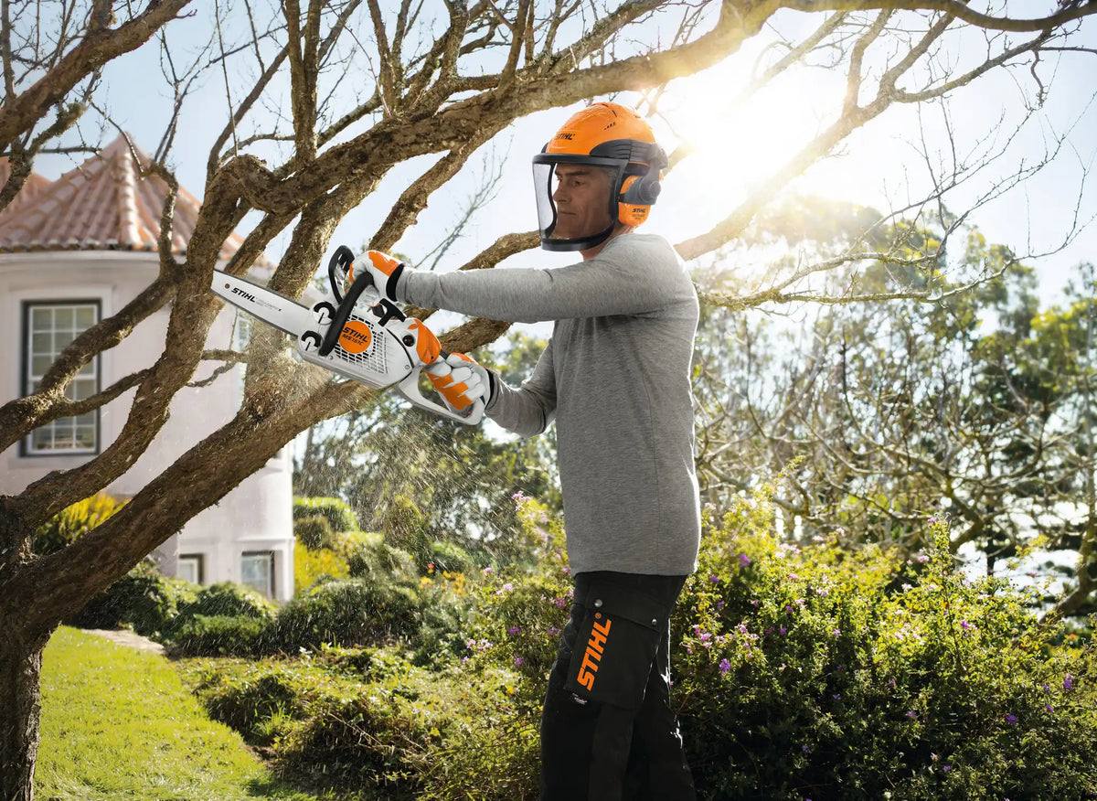 MS 151 Gasoline Chainsaw
