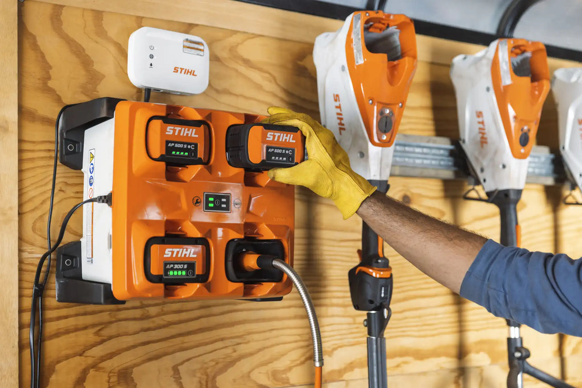 AL 301-4 Multi-Battery Charger